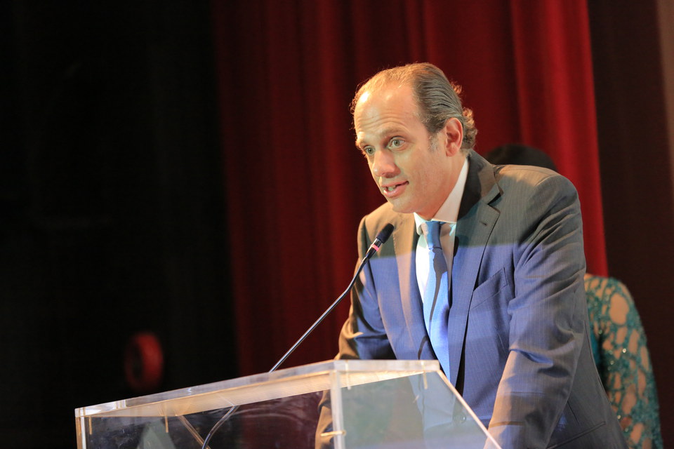 Mr. Tarek Chehab, general Manager SGBL announcing the Best Short Film Prize